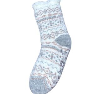Muk Luks soft cozy socks new with tags
